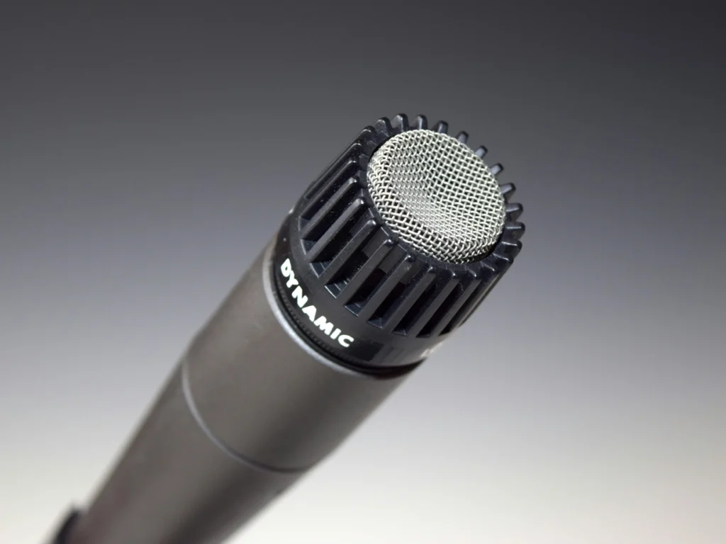 Microphone